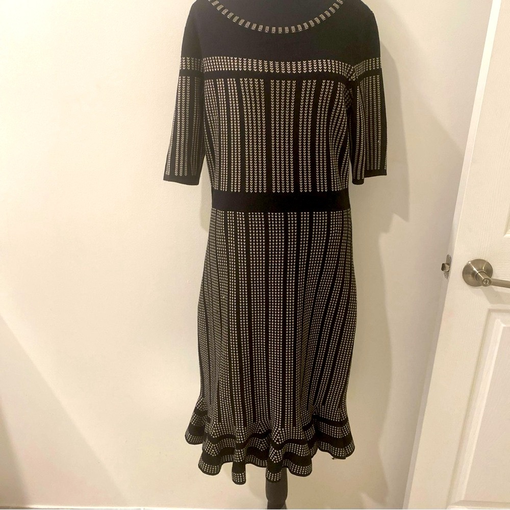 Taylor Black and Gray Ruffled Sheath Midi Dress
